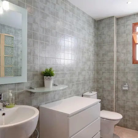 Appartamento Lovely 3 Bedrooms Apartment! *